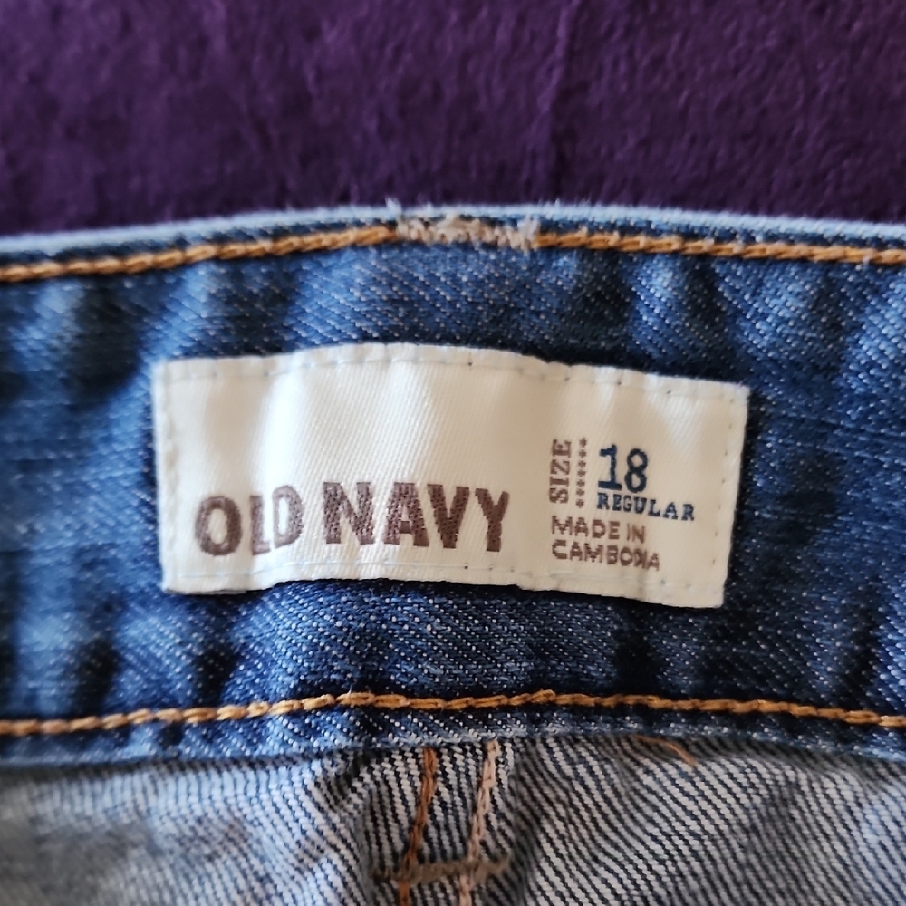 Old Navy Trendy Blue Denim Mini Skirt sz 18 - Picture 2 of 6